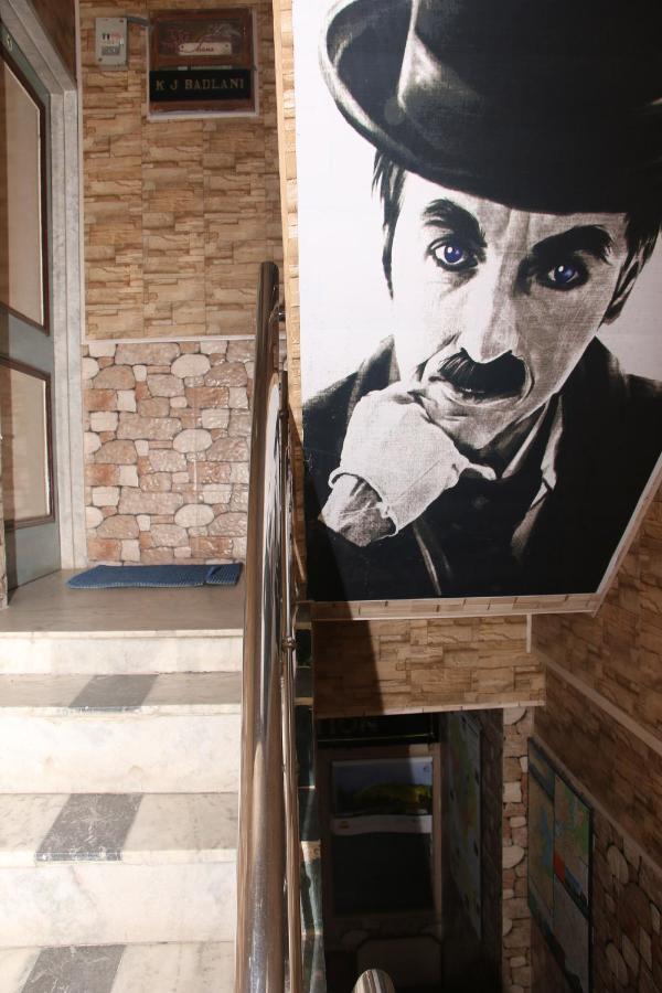 Hotel Tip Top Solan Exterior foto