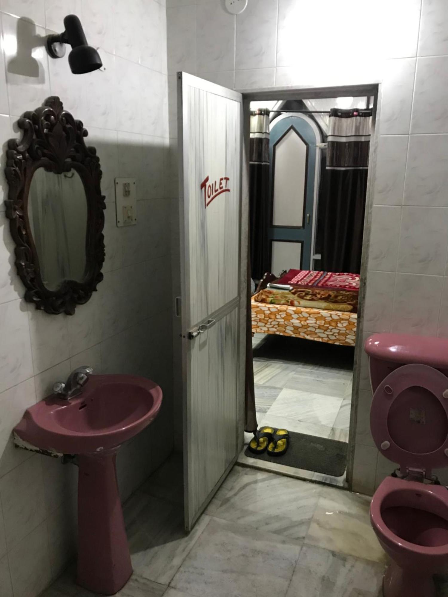 Hotel Tip Top Solan Exterior foto